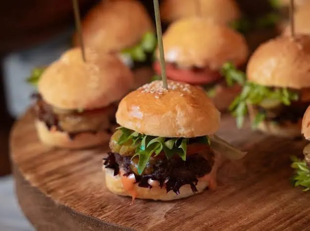 Mini burger de vită